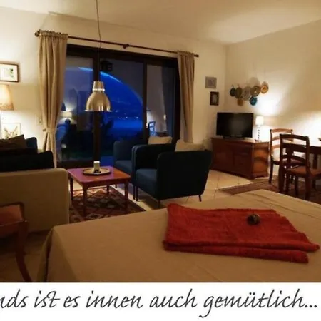 Top-ferienwohnung Im Landhausstil Mit Panoramablick Und Pool * Gambarogno